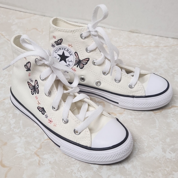 Converse Other - Converse Chuck Taylor All Star Hi Top Cream Color w/Butterflies Youth Kids Sz 12